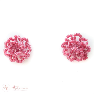 Brinco Cravo Crochê Pink Framboesa P<br><span style='color:#fff;'>Joias</span>