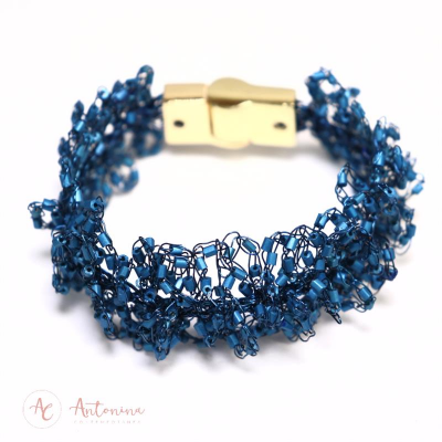 Pulseira Cravo Crochê Blue Cobalto<br><span style='color:#fff;'>Joias</span>