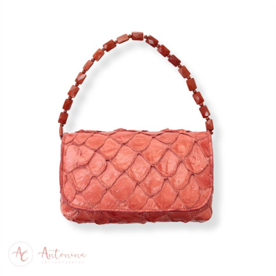 Bolsa Sophie De Pirarucu Coral<br><span style='color:#fff;'>Joias</span>